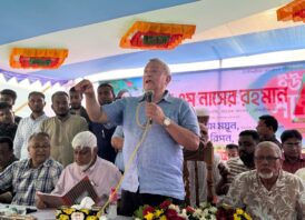 হাসিনাকে ইন্ডিয়া থেকে এনে জেল খানার ফাঁসির দঁড়িতে নয়, বায়তুল মোকাররমের সামনে শোলের দঁড়িতে ঝোলাতে হবে