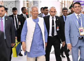 দেশে ফিরলেন প্রধান উপদেষ্টা