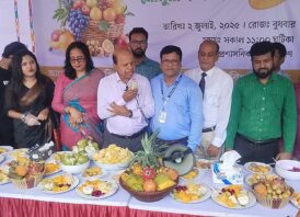 পিরোজপুর বিজ্ঞান ও প্রযুক্তি বিশ্ববিদ্যালয়ে প্রথমবারের মতো মৌসুমী ফল উৎসব অনুষ্ঠিত
