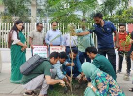 বৃক্ষরোপন কর্মসূচিতে জনস্বাস্থ্য বিশেষজ্ঞগণের দাবি : পাবলিক প্লেসে ধূমপানের স্থান নয়, গাছ থাকা জরুরি