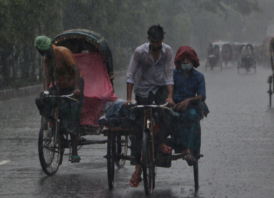 ঢাকার আকাশে মেঘের ঘনঘটা, বজ্রসহ বৃষ্টির আভাস