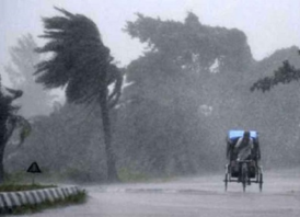 ১৫ অঞ্চলে ঝড়ের আভাস, নদীবন্দরে সতর্ক সংকেত