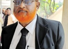 পাইকগাছায় আইনজীবীর স্বাক্ষর জ্বাল ও সিল নকল করে বিভিন্ন দপ্তরে কোট পুলিশের বিরুদ্ধে অভিযোগঃ আদালতে মামলা
