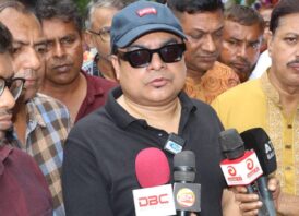 পাইকগাছার পল্লীতে বাসস চেয়ারম্যানের উদ্যোগে দুই সহস্রাধিক চক্ষু রোগীর চিকিৎসা প্রদান
