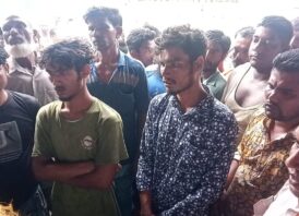 ঠাকুরগাঁওয়ে দয়লবাবার অনুসারীর জানাযায় এলাকাবাসীর বাঁধা : ছেলেদের ক্ষমা চাওয়ার পর দাফন