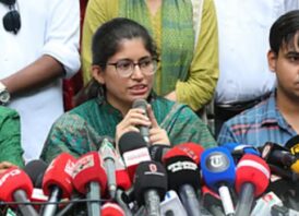 ভোটারদের ভোগান্তি কমিয়ে উপস্থিতি বাড়াতে কয়েকটি ভোটকেন্দ্র পরিবর্তনের দাবি