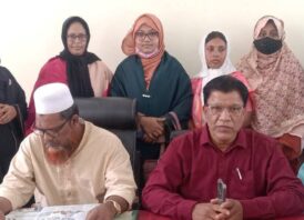 খুলনার পাইকগাছার কপিলমুনির জাফর আউলিয়া মাদ্রাসার অধ্যাপক মোঃ মুজিবুর রহমানকে বিদায় সংবর্ধনা