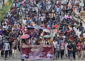 তিন দফা দাবিতে রুয়েটে বিক্ষোভ