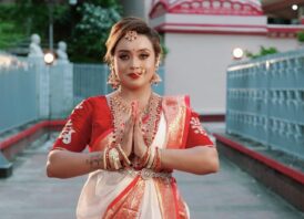 কণ্ঠশিল্পী রাকা পপি নিয়ে এলেন দূর্গা পূজোর দুইটি গানের মিউজিক ভিডিও
