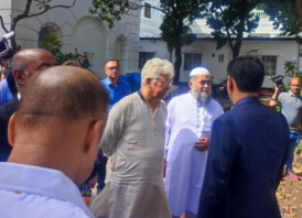 ট্রাইব্যুনাল পরিদর্শনে আইন ও শিল্প উপদেষ্টা