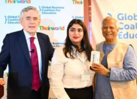 ‘আনলক বিগ চেঞ্জ অ্যাওয়ার্ড’ পেলেন ড. ইউনূস