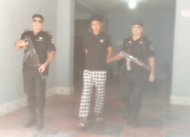 সুবর্ণচরের চাঁন্দা ডাকাতের ত্রাসের রাজস্ত্ব, র‍্যাবের অভিযানে পিস্তলসহ গ্রেপ্তর