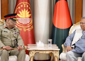 নৌপথের পর এবার আকাশপথ : কয়েক মাসের মধ্যে ঢাকা-করাচি ফ্লাইট শুরু