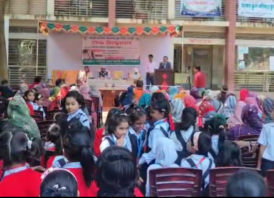 নবাবগঞ্জ মডেল সরকারি প্রাথমিক বিদ্যালয়ে স্কুল ফিডিং কর্মসূচি উদ্বোধন