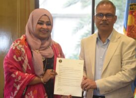 নাগরিক দুর্ভোগ লাঘবে ঢাকা দক্ষিণ সিটি প্রশাসক বরাবর ঢাকা -১০ আসনের এবি পার্টির মনোনীত প্রার্থী ব্যারিস্টার নাসরিন সুলতানা মিলির স্মারকলিপি প্রদান