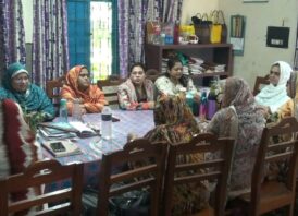 ৩ দফা দাবিতে নাটোরে প্রাথমিক সহকারি শিক্ষকদের কর্ম বিরতিতে স্থবির প্রাথমিক শিক্ষা ব্যবস্থা