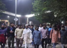 বেরোবিতে আওয়ামী লীগের কর্মসূচির বিরুদ্ধে শিক্ষার্থীদের বিক্ষোভ