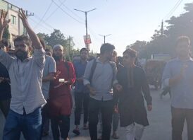 শেখ হাসিনার ফাঁসির রায়: শহীদ আবু সাঈদের বিশ্ববিদ্যালয়ে আনন্দ মিছিল ও মিষ্টি বিতরণ