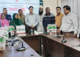 মাধবপুরে সাতটি সরকারি প্রাথমিক বিদ্যালয়ে সিসি ক্যামেরা বিতরণ