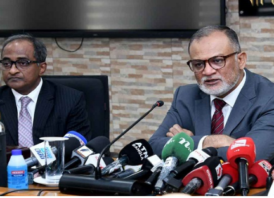 চলতি সপ্তাহে পেঁয়াজের দাম না কমলে আমদানি: বাণিজ্য উপদেষ্টা