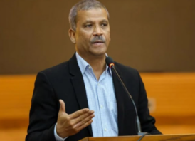 নির্বাচন বিলম্ব করার কোনো ইস্যু নেই: উপদেষ্টা আসিফ নজরুল