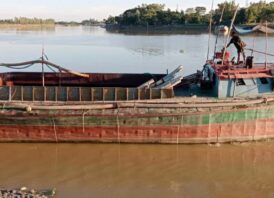 শাল্লার লাগোয়া কুশিয়ারা নদীতে অবৈধ ড্রেজার মেশিনের তান্ডব,নদীভাঙনের মুখে শত শত ঘরবাড়ি