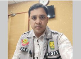 রাজারবাগের ডিপ্লোম্যাটিক ডরমেটর থেকে ঝুলন্ত পুলিশ কর্মকর্তার মরদেহ ঢামেকে