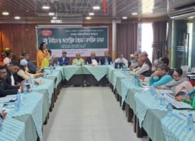 নোয়াখালীতে ‘সুষ্ঠু নির্বাচন ও গণতান্ত্রিক উত্তরণঃ নাগরিক ভাবনা’ শীর্ষক গোলটেবিল বৈঠক অনুষ্ঠিত