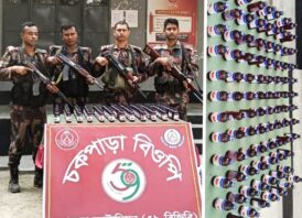 চাঁপাইনবাবগঞ্জ সীমান্তে চোরাকারবারির বিরুদ্ধে সক্রিয় ভুমিকা রাখছে ৫৯ বিজিবি