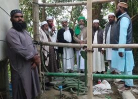 ফ্রান্স জমিয়তের পক্ষ থেকে শান্তিগঞ্জের শহিদ মাওলানা মুস্তাক আহমদ গাজীনগরীর পরিবারকে ডিপ-টিউবওয়েল প্রদান