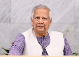 নির্বাচনের আগে যেকোনো মূল্যে আইনশৃঙ্খলা পরিস্থিতি স্বাভাবিক রাখতে হবে: প্রধান উপদেষ্টা