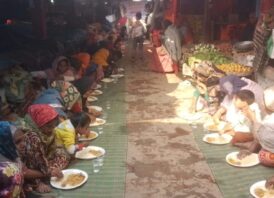 সাপাহারে বেগম খালেদা জিয়ার মৃত্যুতে দোয়া মাহফিল ও খাবার বিতরণ