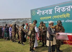 শীতার্ত মানুষের পাশে বাংলাদেশ সেনাবাহিনী