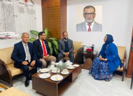 প্রবাসী’র পক্ষে ব‍্যারিস্টার নাজির ও মীর্জা আসহাব এর বিমান ও পর্যটন সচিব ও উপদেষ্টার সাথে বৈঠক