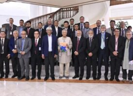 নবম জাতীয় বেতন কমিশনের প্রতিবেদন পেশ