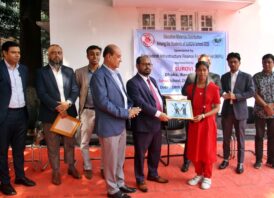 সুরভিতে সুবিধা বঞ্চিত শিক্ষার্থীদের মাঝে শিক্ষা উপকরণ বিতরন