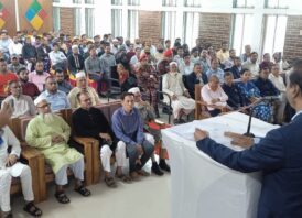 বিএনপি পরিচয়ে কোনো অপরাধী ছাড় পাবেনা মনোহরগঞ্জ প্রশাসনের পরিচিতি সভায় আবুল কালাম এমপি