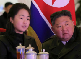 মেয়েকে উত্তরসূরি হিসেবে প্রস্তুত করছেন কিম