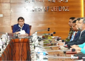 মানুষের চাহিদা অনুযায়ী সশস্ত্র বাহিনী গড়ে তোলা হবে: প্রতিরক্ষা উপদেষ্টা