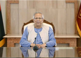 গুলশানে ভোট দিলেন প্রধান উপদেষ্টা