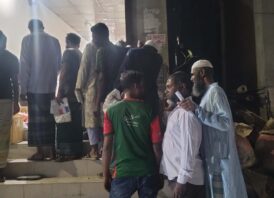 কদমতলী থানা প্রেসক্লাবের উদ্যোগে টিসিবি পণ্য বিক্রয় কর্মসূচি, মিথ্যা অপপ্রচারের প্রতিবাদ