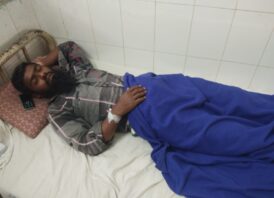 পত্নীতলার আলপাকা গ্রামে মসজিদে তালা,ভাঙচুর আহত-২