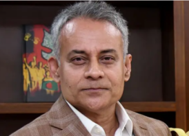 নির্ধারিত ভাড়ার বেশি নেওয়ার নজির নেই, মালিকরা খুশিতেই কম নিচ্ছেন: সড়কমন্ত্রী