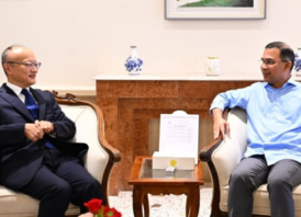 প্রধানমন্ত্রীর সঙ্গে এডিবি প্রেসিডেন্টের সৌজন্য সাক্ষাৎ
