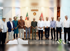 প্রধানমন্ত্রীর সঙ্গে বৈঠক করেছেন সম্পাদক পরিষদের নেতারা