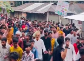 নোয়াখালী সদর উপজেলায় বিক্ষোভ মিছিল করেছে নিষিদ্ধ ঘোষিত ছাত্র সংগঠন ছাত্রলীগের নেতাকর্মীরা