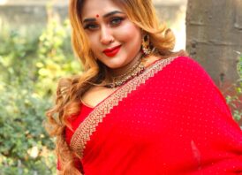 নির্বাচনে প্রচারণায় এগিয়ে পলি, শিল্পীদের মাঝে বাড়ছে সাড়া