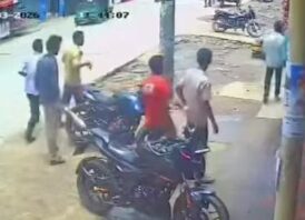 রাজনগরে যুবককে ছুরিকাঘাত, সিলেটে অস্ত্রোপচার; অভিযুক্তদের গ্রেপ্তারের দাবি
