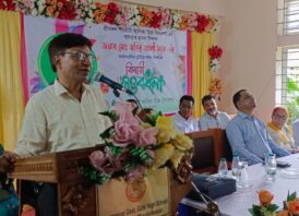 ৩২ বছরের শিক্ষকতা জীবনের ইতি শ্রীমঙ্গল সরকারি বালিকা উচ্চ বিদ্যালয়ে জহির আলী স্যারকে আবেগঘন বিদায় সংবর্ধনা