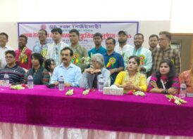 শরীয়তপুরে সুর তরঙ্গ শিল্পীগোষ্ঠীর জেলা শাখার শুভ উদ্বোধন উপলক্ষে আলোচনা সভা ও মনোজ্ঞ সাংস্কৃতিক অনুষ্ঠান